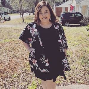 Meet your Posher, Caitlin